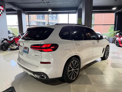 BMW X5 3.0 XDRIVE50E