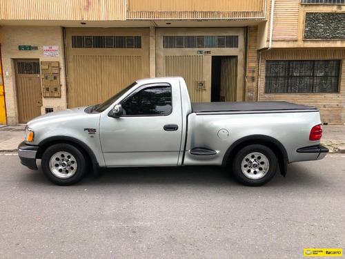 Ford F-150 5.4 Triton V8 4x2 Mt Aa Abs Dh