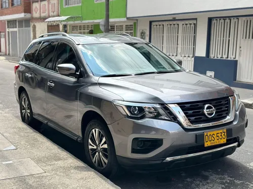 Nissan Pathfinder 3.5 R52 Sense