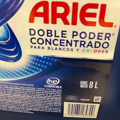 Detergente Líquido Ropa Lavandería Ariel D P Concentrado 8 L