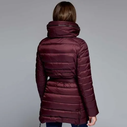 Burberry chamarra cheap vino