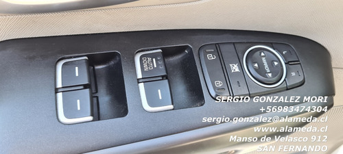 Imagen 5 de 15 de Kia Grand Carnival 2015