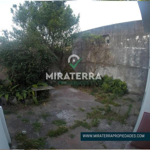 Venta Casa Con Terreno
