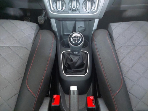 Imagem 15 de 15 de 180896 - Volkswagen Fox 2018 Com Garantia