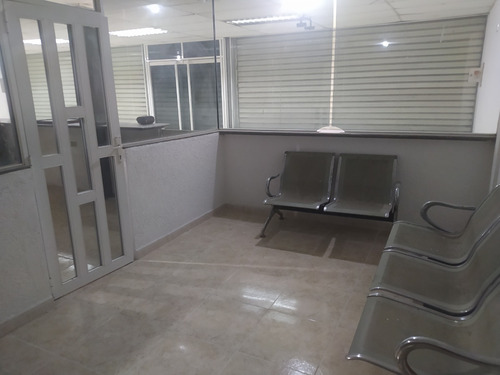 Imagen 5 de 9 de Local Comercial 140mts2 Calle Bella Vista