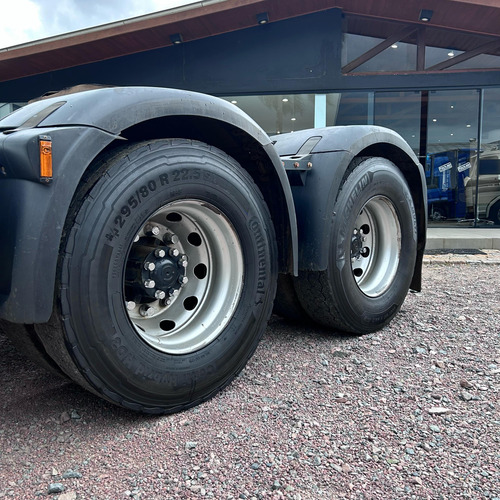 Caminhão Daf 530 Tração 6x4 Ano 2021 Susp Mola Trucado