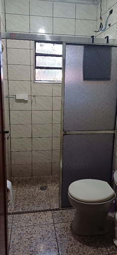 Sobrado À Venda Com Amplo Terreno!