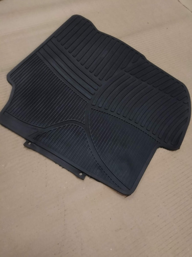 Cubrealfombra Original Vw Crossfox Con Aplique