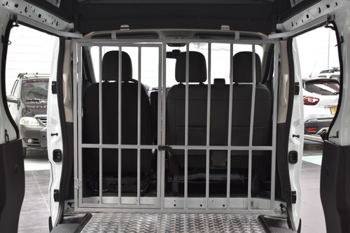 Imagen 10 de 15 de Renault Trafic Techo Alto Carga Euro 5
