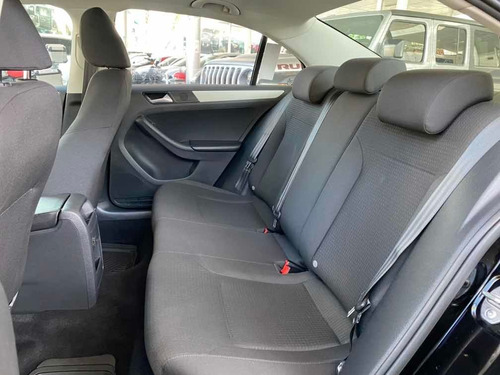 Volkswagen Jetta 2.0 L4 Mt 2018