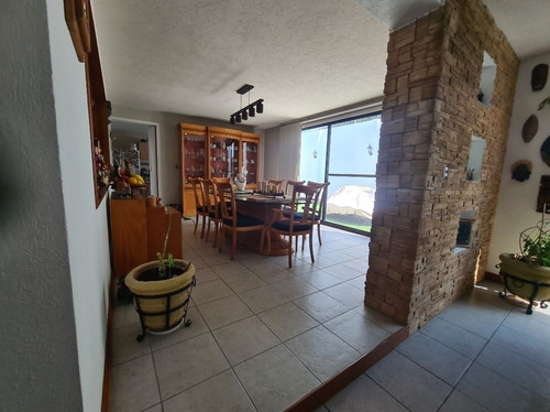 Residencia De Lujo En Venta En Rincón Campestre, Diseño Arquitectónico Luxury
