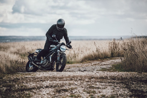 Imagen 6 de 15 de Husqvarna Svartpilen 401 Oferta + 18 Cuotas Sin Interes