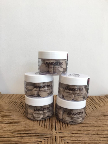 Exfoliante Para Manos Codos Y Pies Solido Amarettis 50g