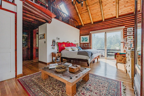 Casa Condominio, Con Gran Entorno En La Naturaleza