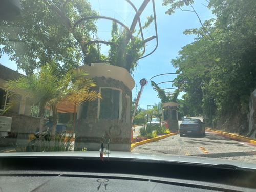 Terreno Brisas Marques Libre Gravamenes