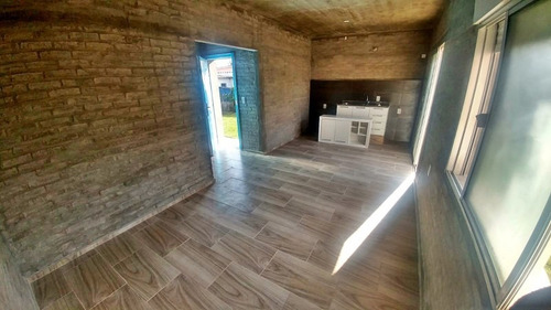 Casa A Estrenar En Maldonado- Ref: 1049