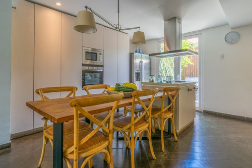 Diseño Y Arquitectura I Club Manquehue I Funcional Y Moderno