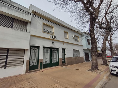 Casa En Venta En La Plata - Dacal Bienes Raíces