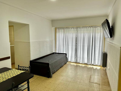 Departamento Dos Ambientes En Venta - Centro Mar Del Plata