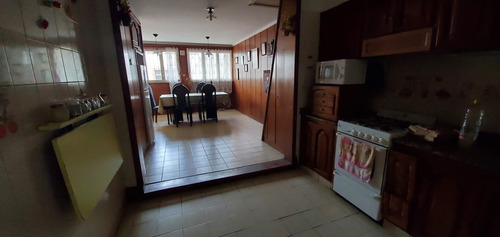 Imagen 5 de 14 de Piso De 4 Ambientes En Belgrano Y España