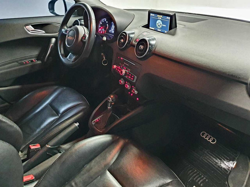 Imagen 6 de 15 de Audi A1 Stronic 2018 2017 2016 2019 2020 0km Usado A3 Q2 Q3