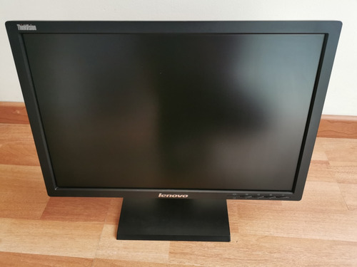 Monitor Lenovo 19 Wide 