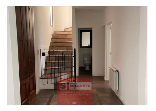 Imagen 4 de 11 de Venta De Casa En El Barrio El Centauro Con Pileta -canning