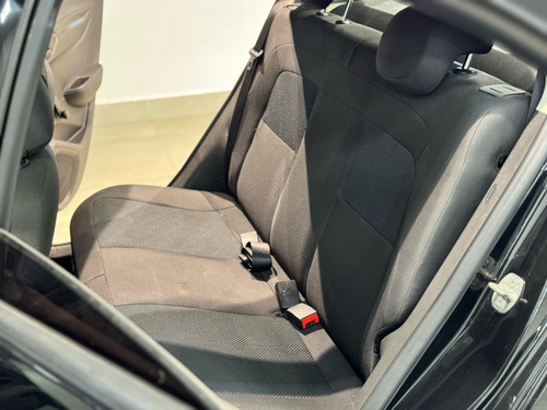 Chevrolet Onix HATCH Joy 1.0 8V Flex 5p Mec.