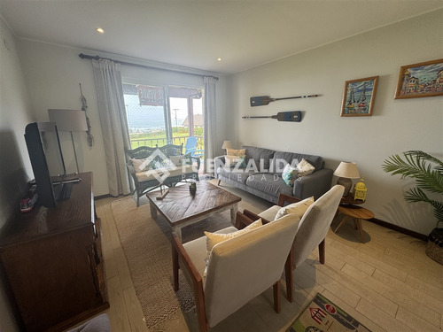 Casa En Venta De 4 Dorm. En Santo Domingo