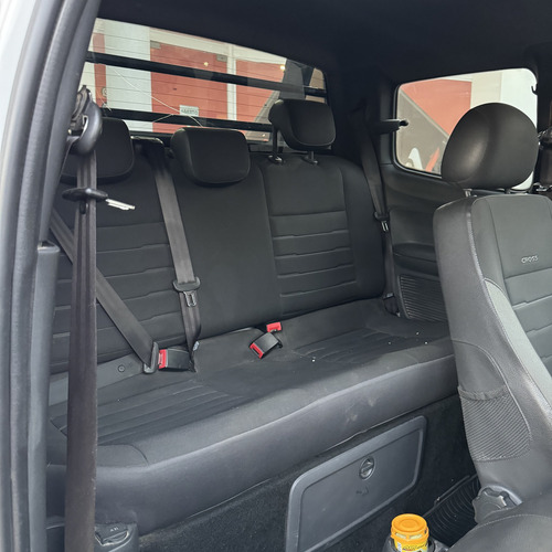 Volkswagen Saveiro 1.6 Cross Gp Cd 110cv Pack High