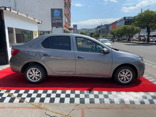 Renault Logan LIFE 1.6 MT