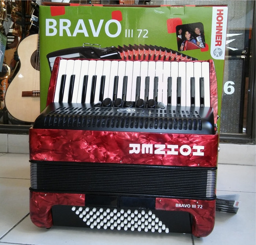Imagen 2 de 8 de Acordeon Hohner Bravo Iii 72 Bajos 5voces 34teclas 5+2reg