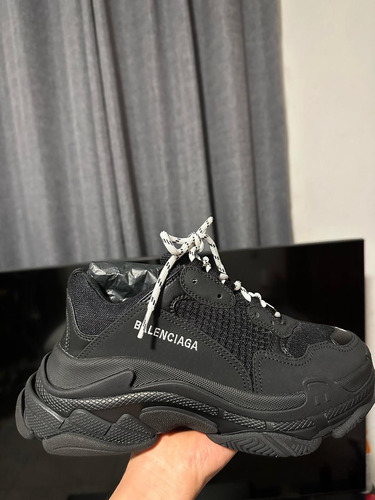 Balenciaga Triple S Original