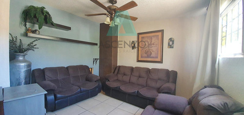 Renta De Casa Amueblada En Fracc. Lomas Vallarta, Delrui