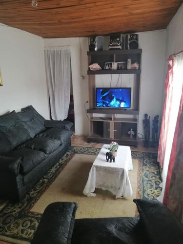 Oportunidad 2 Casas! Av. Artigas Y Bolivar, Progreso.-