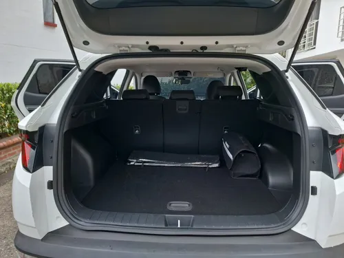 Hyundai Tucson 2.0 Advance 4X2 At