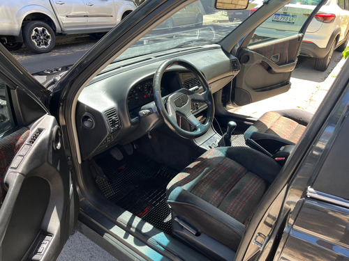 Peugeot 405 2.0 Mi