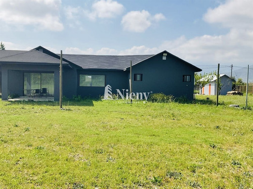 Casa En Venta De 2 Dorm. En Requínoa