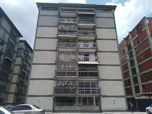 Ss: Vende Apartamento 24-24008 En Caurimare De 104.5 M2