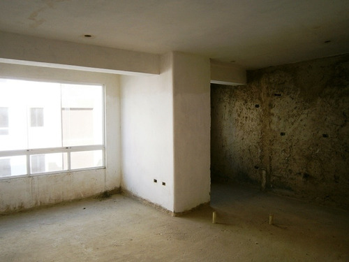 Lisbeth Garcia Bienes Raices Promociona Y Vende Apartamento En Obra Gris En La Urb. Barrio Sucre