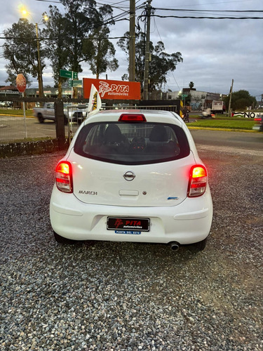 Nissan March 1.6 Advance Mt