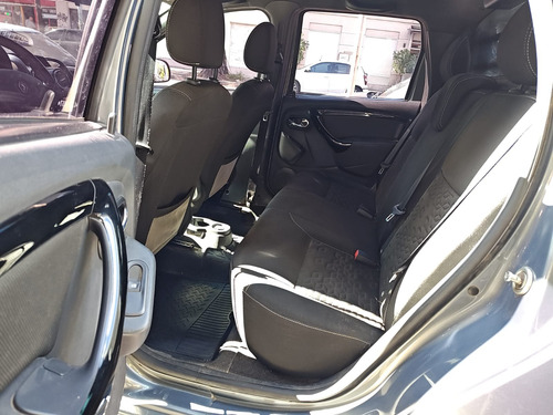 Renault Duster Oroch 2.0 Outsider Plus