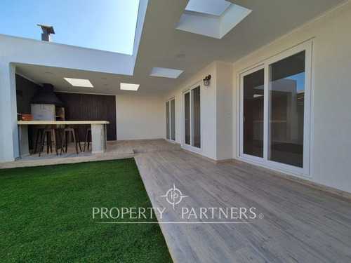 Hermosa Casa En Venta Costa Laguna