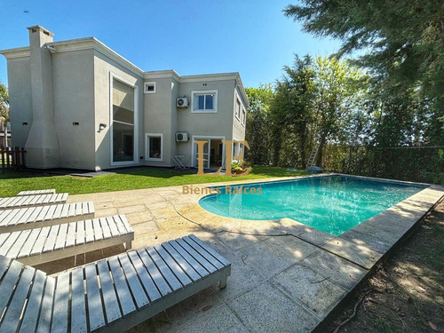 Venta Casa Barrio Privado San Lucas