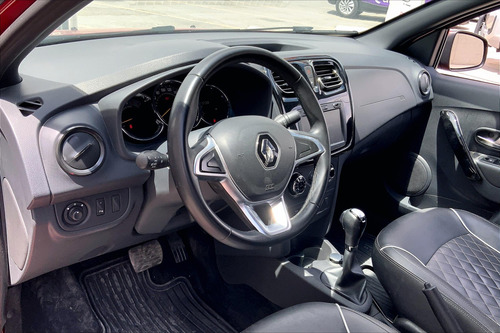 Renault Logan 2024