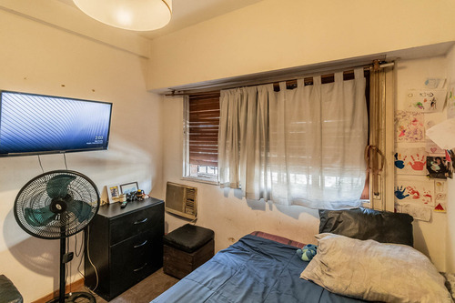 Dpto Triplex - Con Cochera Y Patio - Villa Crespo