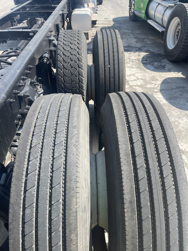 Camión Torton Freightliner M2 Chasis Cabina Modelo 2013 Naci