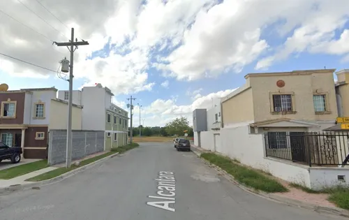 Casa En Vente, Col Quinta Real, Matamoros, Tamaulipas, Remate Bancario Jmjc81