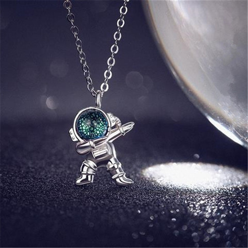 Collar Dij De Astronauta Medalla Dije