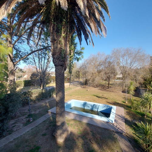Venta. Roldan. 3 Dormitorios Piscina. Terreno Forestado De 788 M2 Permutas!!! Bajo Su Precio